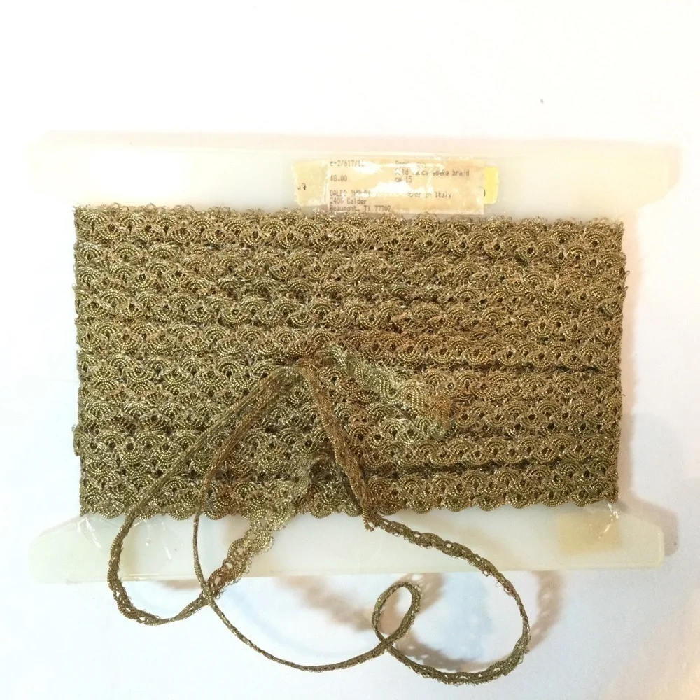 Lacy Gold Metallic Snake Braid - 18 Yards